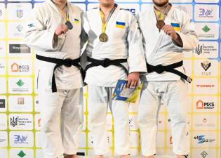 Спортсмени з Горішніх Плавнів вибороли срібні нагороди чемпіонату України